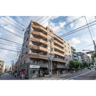 エスティメゾン四谷坂町【4階】の外観