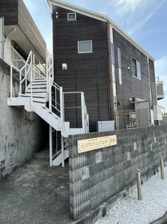 ピュアスプリング山手I号棟【1階】の外観