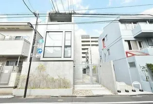 スクエアコート早稲田の外観