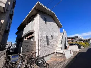 千葉県千葉市中央区港町【アパート】の外観
