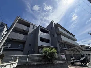 CREVIAの画像