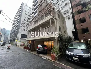 東京都新宿区市谷本村町【マンション】の外観