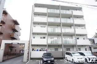 ロワイヤルMの画像