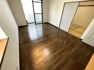 東京都文京区本駒込6【マンション】の外観