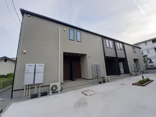 プレミアムガーデンB【1階】の外観