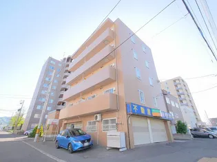 レイソル西町【4階】の外観