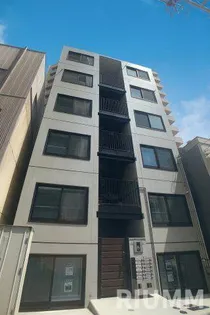 東京都足立区千住5【マンション】の外観