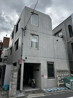 JLBグランエクリュ西新宿【2階】の外観