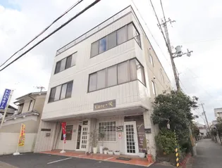 デミセマンション【2階】の外観