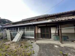 愛知県知多郡美浜町大字河和字南屋敷【一戸建】の外観