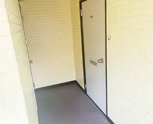 KT.GrandeIII【2階】の玄関