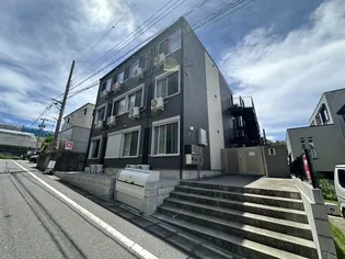 東京都稲城市東長沼【アパート】の外観