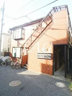 東京都新宿区西新宿4【アパート】の外観