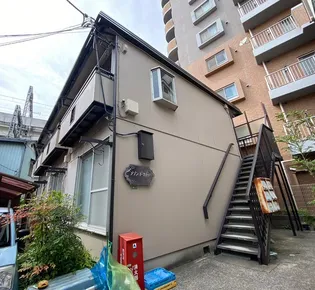 メゾンド・カトー【1階】の外観