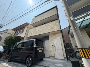 アザレア弐番館【1階】の外観