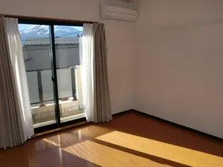 グランディール【1階】の居間