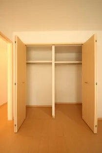 ワイズ I【1階】の内装