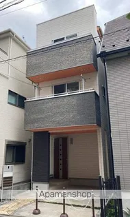 東京都荒川区西日暮里4【一戸建】の外観