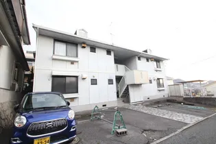 ドミール柳ヶ丘【2階】の外観