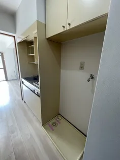 内海小柳マンション【1階】の内装