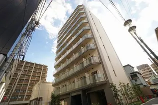 埼玉県草加市氷川町【マンション】の外観