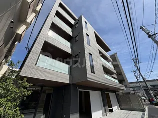 レガリア【2階】の外観