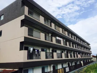 山梨県甲府市音羽町【マンション】の外観