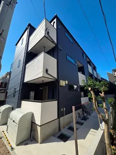 ベル フローレ【1階】の外観