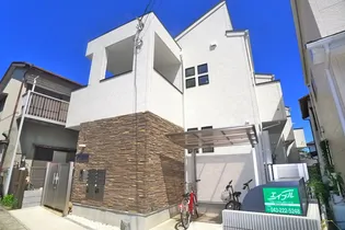 ホワイト カメリアの画像