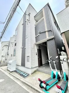 東京都中野区本町4【アパート】の外観