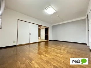 八木ビルの画像