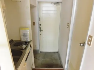 サンフラッツ橋戸【2階】の玄関