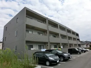 レセーナ【2階】の外観