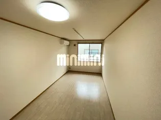 アビーロード B【1階】の居間