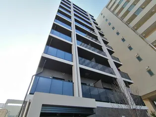 アロッジオ金剛【4階】の外観