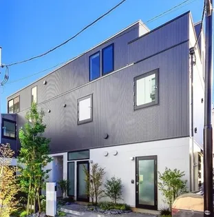 東京都新宿区舟町【アパート】の外観