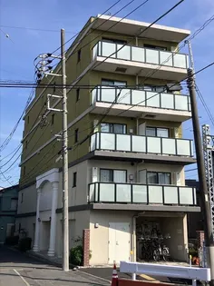 PLACE DE LA PIERREの画像