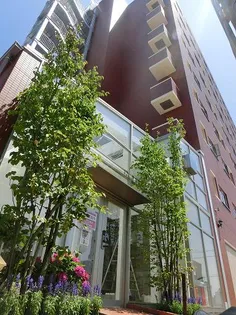 クォーツマンション 【ブラウンの部屋】【2階】の外観