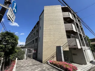 東京都新宿区西落合2【マンション】の外観