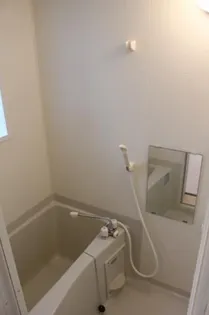 シャイニング悠【1階】の風呂