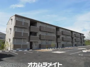 ロイヤルコートC【3階】の外観