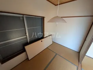 田内コーポ【2階】の居間