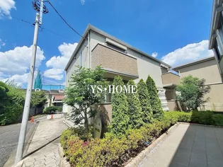 アムール A棟の外観