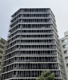 東京都新宿区新宿1【マンション】の外観