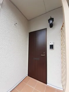 フロレゾン B【2階】の地図