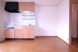 ボナールハイツ B【1階】の居間