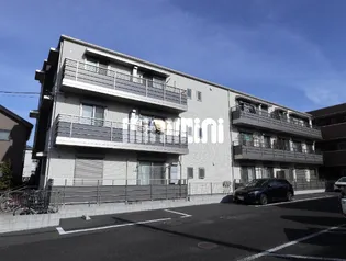 アメージングエミネンス【1階】の外観