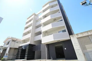 ブラスト南万代の画像