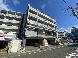 グランド アイ 三萩野【5階】の外観
