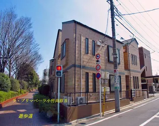 東京都練馬区小竹町2【アパート】の外観